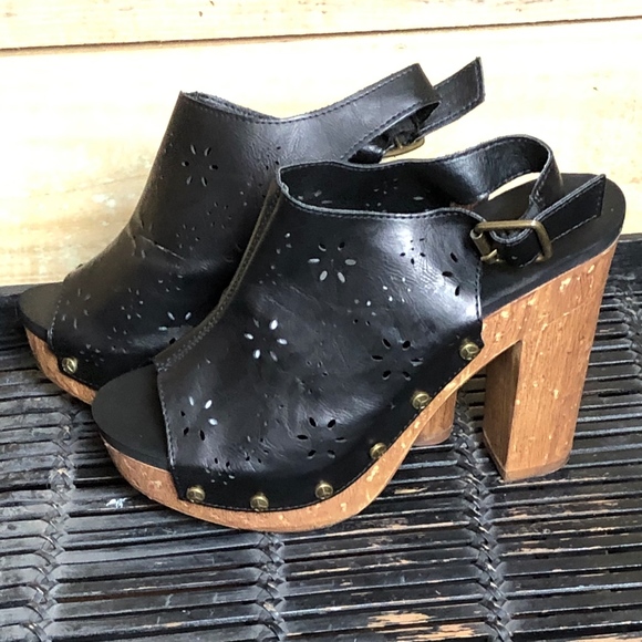 groove Shoes - Groove, faux wood heel
